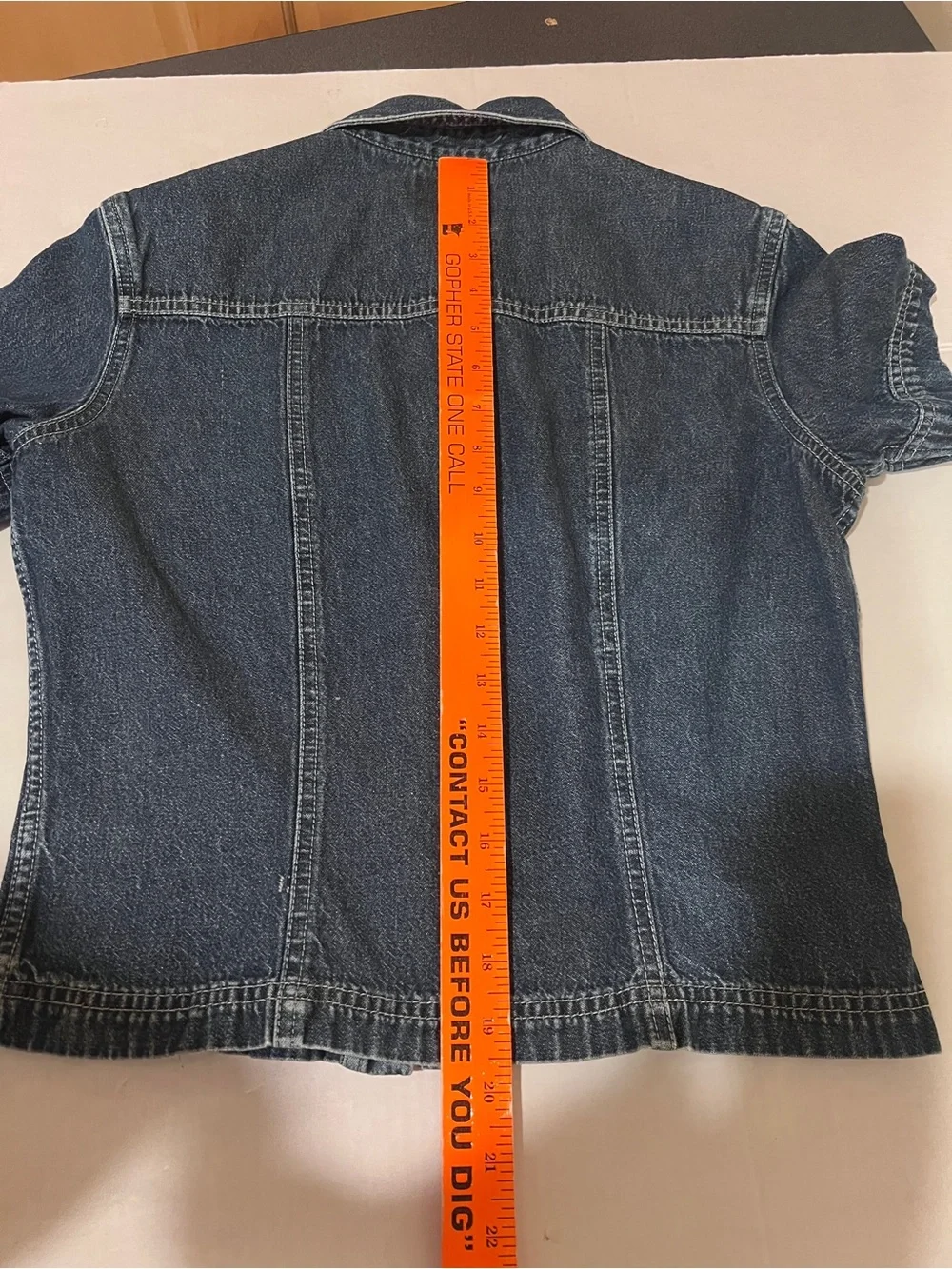 Levi's Silver Tab Women’s Blue Short-Sleeve Denim Collar Cropped Jean Top M